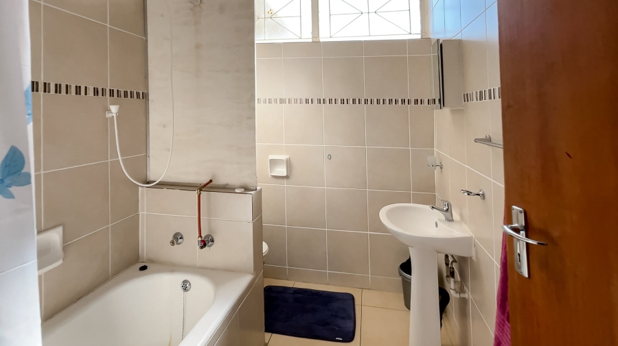1 Bedroom Property for Sale in Villiers Free State